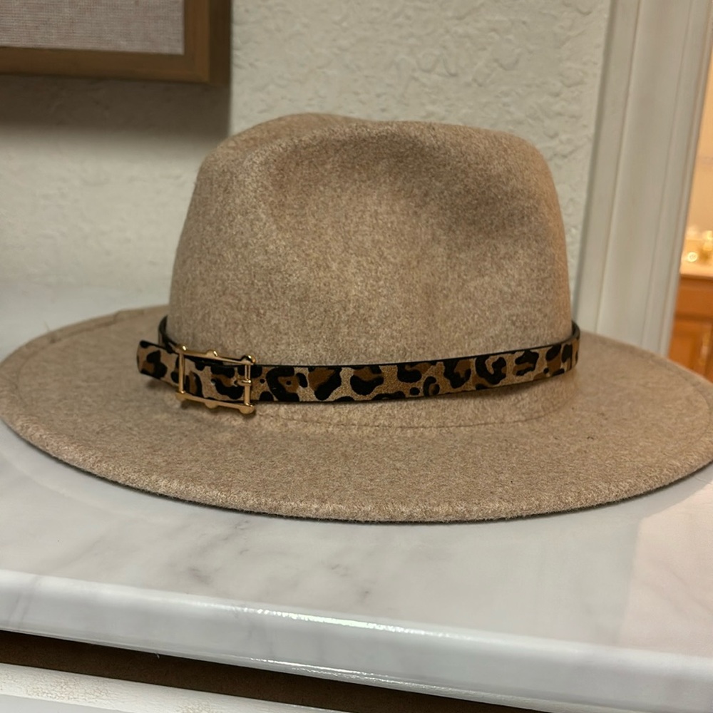 Women’s hat